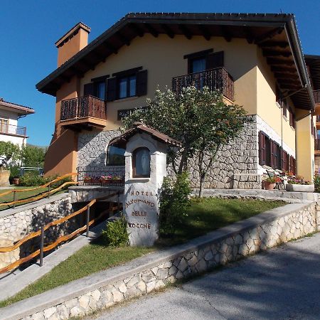 Hotel Altopiano Delle Rocche Rocca di Mezzo Exterior foto
